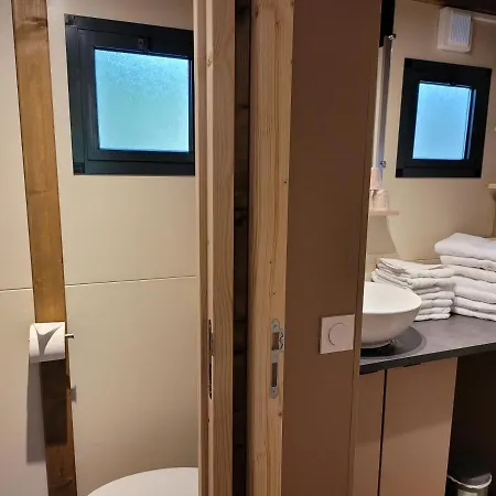 فندق Le Montegut 3*