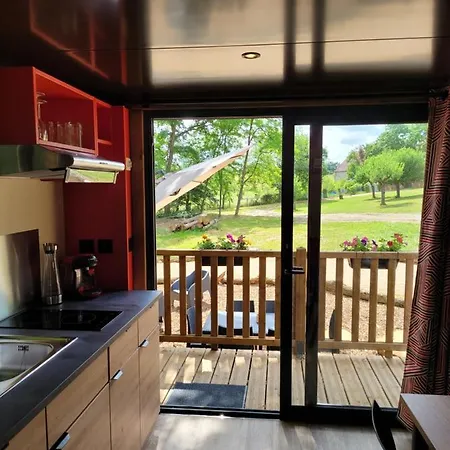 Le Montégut Hotel 3*